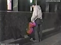 Anal a lo perrito me ...