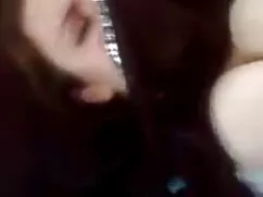 La rubia le come la  ...