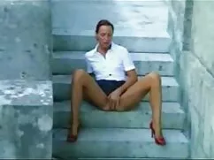 Porno BDSM con chica ...