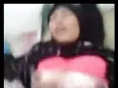 La milf tetona disfr ...