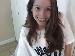 Una morena en videos ...