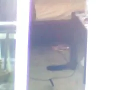 El hijastro le metió ...